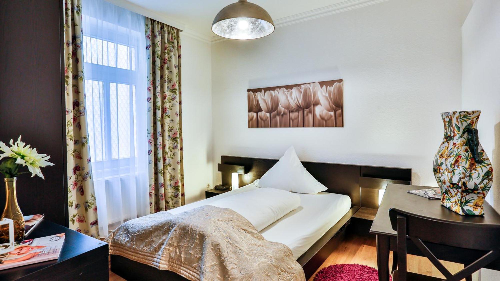 Hotel Laterne Баден-Баден Номер фото